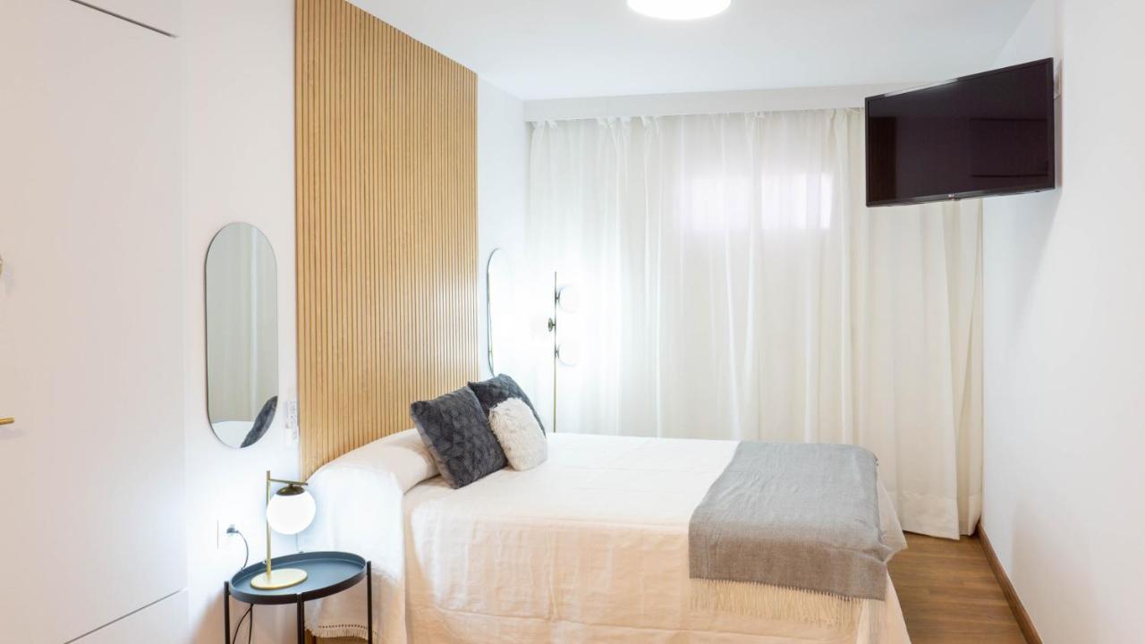 Pizarro Malaga Apartamento *